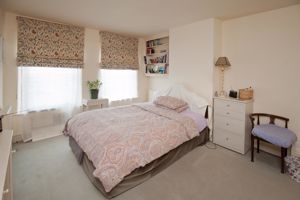 Bedroom- click for photo gallery